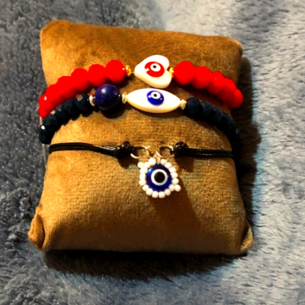 Handmade evil eye elastic bracelets